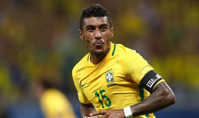 FOTO 8 | El jugador del Barcelona, Paulinho, vale 30 millones de euros.