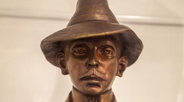 El Museo Imperial tiene piezas relacionadas con la monarquía brasileña, así como objetos personales de los miembros de la familia imperial y documentos históricos importantes tales como fotografías que muestran los cambios urbanos y del paisaje de la ciud