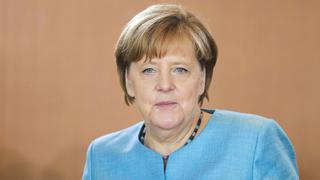 Merkel insta a los partidos a dialogar tras las elecciones en Alemania