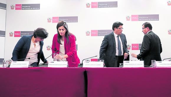 Tres. El Gabinete Zeballos tiene tres ministros con cuestionamientos legales (Produce, MTC, Energía). (Foto: GEC)