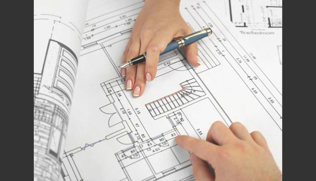 FOTO 3 | 3. Director de ingeniería
Salario: 300,000 dólares (6.1 millones de pesos)
Un director de ingeniería proporciona liderazgo técnico a grandes proyectos, pero también administra un equipo de ingenieros. Él o ella debe poder optimizar el código de Google y asegurarse de que los ingenieros a su cargo también puedan hacerlo. Además, como director de ingeniería, administrará los objetivos del proyecto, contribuirá a la estrategia del producto, ayudará a desarrollar su equipo, entre otras cosas.