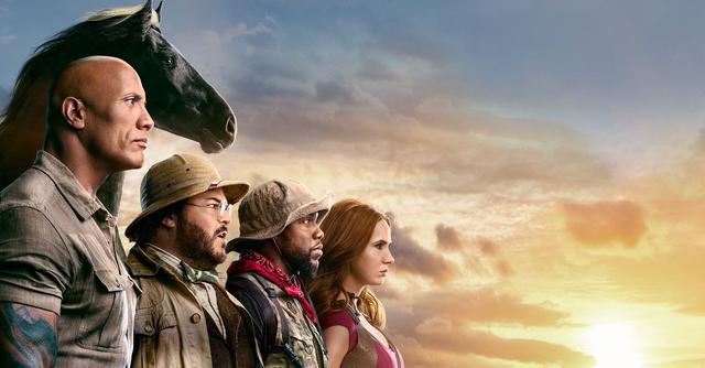 Foto 5 | Y en quinto lugar, apareció "Jumanji", de Sony, con Dwayne Johnson y Kevin Hart sumergidos en un peligroso mundo de videojuegos. La película logró ingresos por US$ 5.5 millones. (Foto: IMDB)