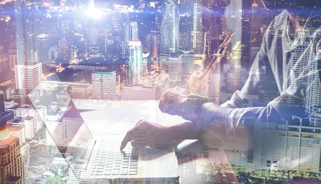 FOTO 9 | 9.  Asegúrate que funciona toda la tecnología necesaria

Para que puedas trabajar en la modalidad remota, necesitarás contar con todos los elementos básicos indispensables para hacer las tareas. Desde un buen computador, sincronización con los servidores de tus clientes o empresa, impresora, conexión de Internet de alta velocidad, y los backup suficientes de toda la información para que no ocurran contratiempos; incluso prever los cortes de energía o de la conectividad, para que siempre puedas cumplir con tu trabajo. Esa es tu responsabilidad, y no podrás pasar a “modo excusa”. (Foto: Freepik)