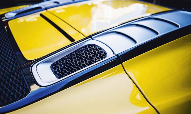 En fin… ¡Hablemos sobre gastar US$ 175,100 en un convertible de Audi!”