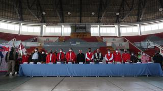 Consejo en Huancayo: dirigentes recién tendrán la palabra a las 2 de la tarde, toda la mañana será de Perú Libre