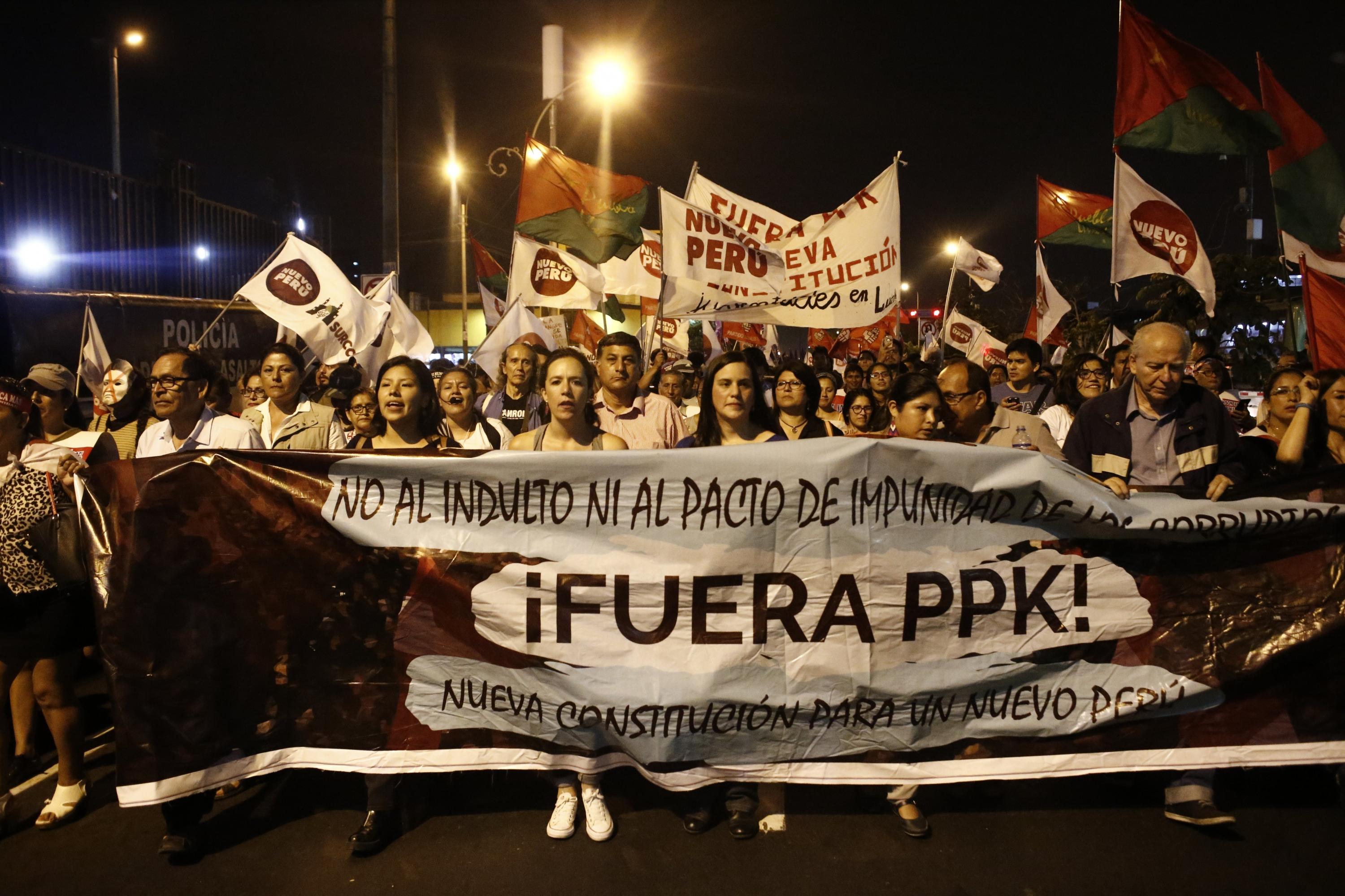 El 2018 empezó con miles de peruanos que salieron a protestar porque el entonces presidente Pedro Pablo Kuczynski había indultado al ex mandatario Alberto Fujimori. (Foto: GEC)