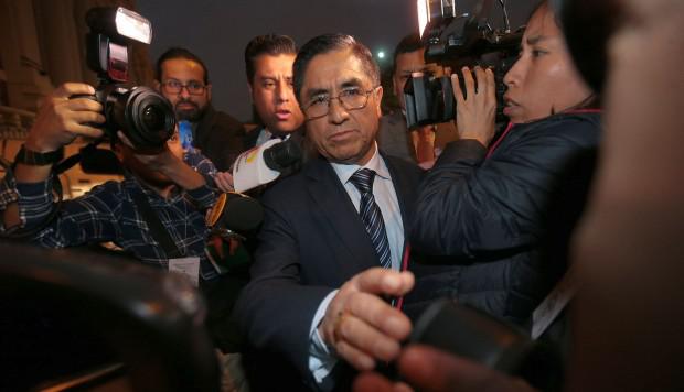 El ex juez supremo César Hinostroza huyó a España luego que se dictara impedimento de salida del país en su contra el año pasado. (Foto: GEC)