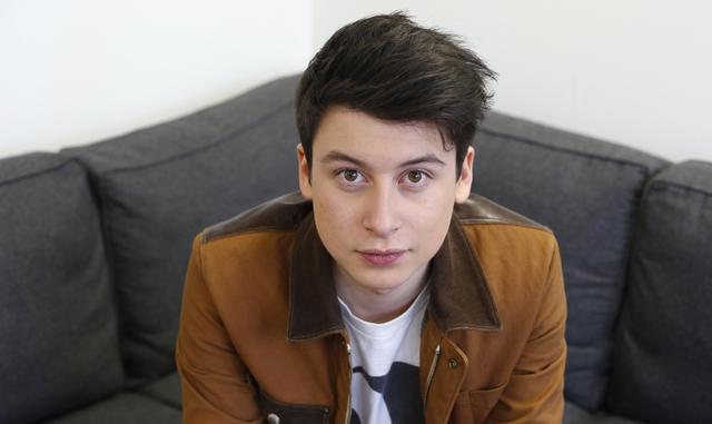 FOTO 11 | 11. Nick D’Aloisio

Después de aprender a programar a los 12, Nick D’Aloisio diseñó la app Summly cuando tenía 17. Summly es un algoritmo de sumas automáticas que le vendió a Yahoo por 30 millones de dólares.