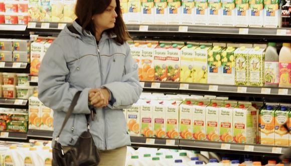 Miles de ciudadanos en Estados Unidos recibirán los cupones de alimentos SNAP (Foto: AFP)