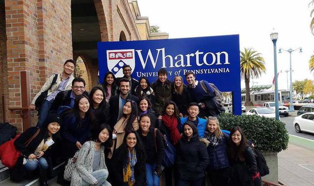 Wharton School: Executive MBA US$ 192.900. La Escuela de Negocios Wharton, de la Universidad de Pennsylvania ofrece un Executive MBA de dos años duración para el que los estudiantes pagan una módica cuota de US$ 192,900 (182 mil euros). Conocido como uno 