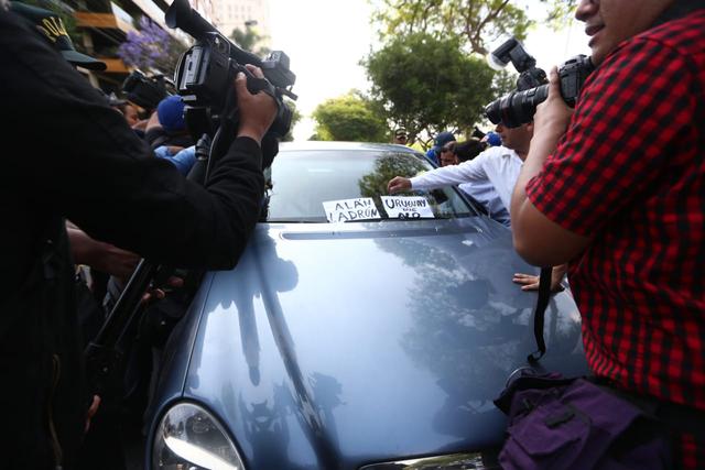 Manifestantes protestan contra Alan García. (Foto: Alessandro Currarino / USI)