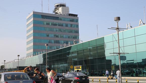 Se trataba del vuelo 803 de la aerolínea SKY, programado para despegar a las 08.30 hora local desde el aeropuerto Jorge Chávez en Lima y con destino final Santiago de Chile (Foto: Andina).