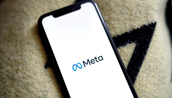 El logotipo de Meta en un teléfono inteligente en el distrito de Brooklyn de Nueva York, EE.UU., el martes 26 de julio de 2022. Fotógrafo: Gabby Jones/Bloomberg