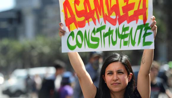 Chile: Senado discute proyecto que habilita un nuevo proceso constituyente para redactar una nueva Constitución. (MARTIN BERNETTI / AFP).