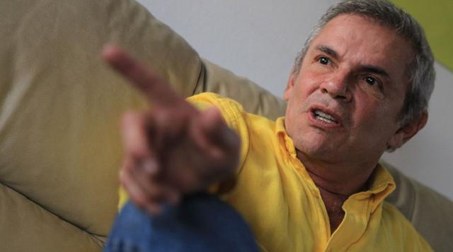 Miércoles. Durante las celebraciones por el 482 aniversario de la fundación de Lima en la Plaza de Armas, el alcalde de Lima, “Luis Castañeda”:http://gestion.pe/economia/luis-castaneda-peaje-puente-piedra-no-va-mas-2179965, anunció que el nuevo peaje de C