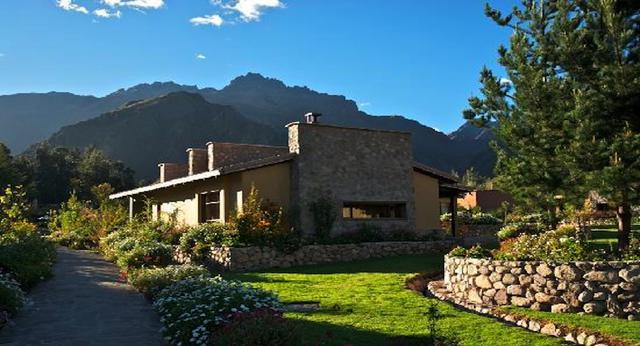 16. Sol y Luna, Urubamba, Perú. “El mejor hotel del Valle Sagrado!”. “Hotel con mucho encanto en un paisaje increíble”.