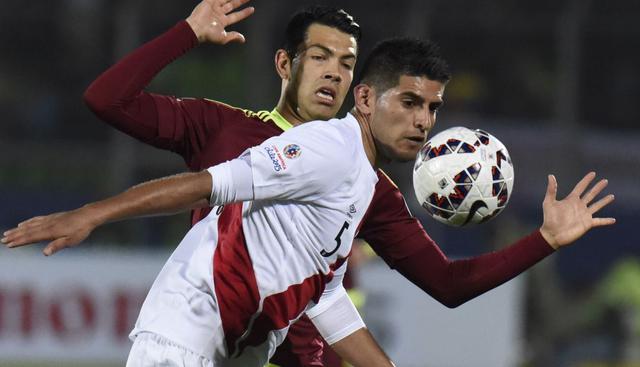 Carlos Zambrano |El defensa central que estaría de todas maneras ante los ‘cafeteros’ es Carlos Zambrano. En la actualidad, el ‘León’  está valorizado en más de 9 millones de dólares. (AFP)