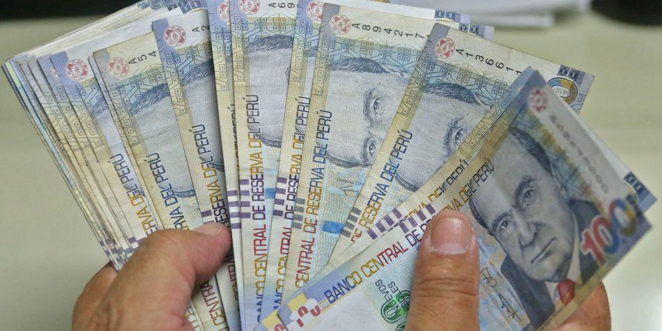 Si el extrabajador no cobra las utilidades, esta puede prescribir. (Foto: Andina)