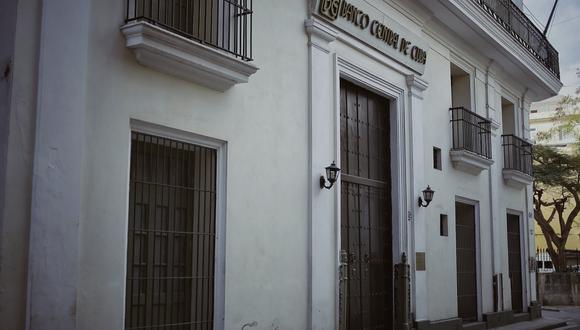 Banco Central de Cuba (BCC) (Foto: Roy Leyra / CN360)