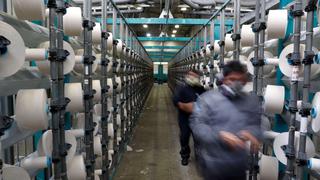 Mayor fabricante de telas de Perú busca la fórmula para el blue jean sostenible