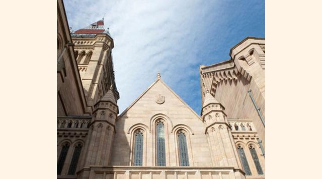 Alliance Manchester Business School: El graduado medio gana US$ 117,928 al año.