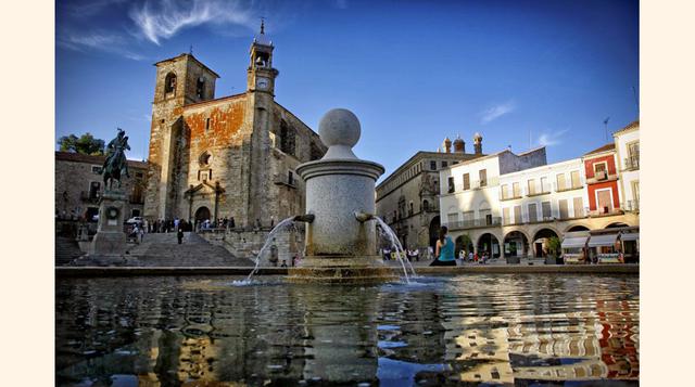 Trujillo (Cáceres). Importante complejo urbano, bien de interés cultural, de reconocido valor histórico, urbanístico, arquitectónico y patrimonial, y ahora también uno de los pueblos más bonitos de España. Enclave defensivo musulmán y territorio cristiano