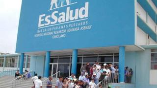 EsSalud prohibirá a proveedores ofertar alimentos con octógonos de advertencia