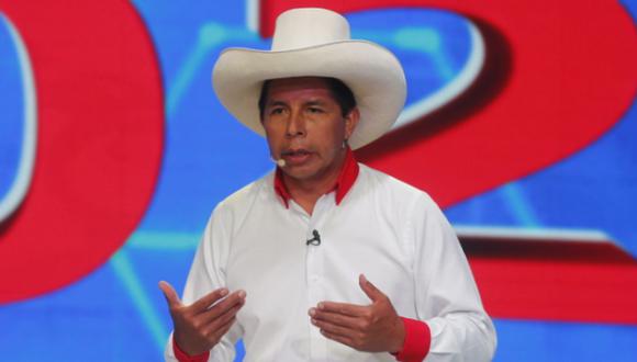 Pedro Castillo explicó que el ideario de Perú Libre es “solo una idea del país” y de ganar los comicios se debe gobernar “para las grandes necesidades del pueblo más allá del ideario”. (Foto: GEC)