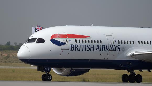 IAG es propietaria de British Airways, Iberia, Vueling, Aer Lingus y Level. (Foto: AFP)