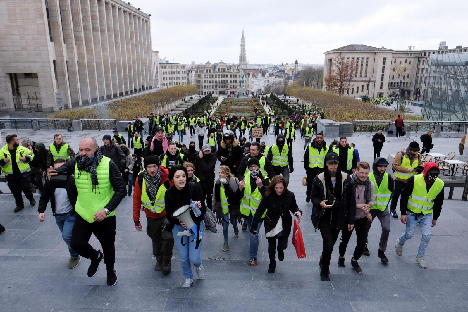 Chalecos amarillos. (Foto: EFE)
