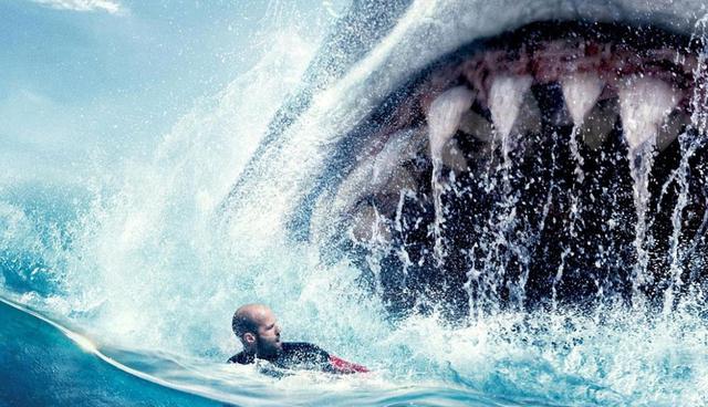 FOTO 6 | "Megalodón", protagonizada por Jason Statham como un buzo de rescate que enfrenta a un gran tiburón prehistórico, quedó en cuarto lugar, recibiendo US$ 6 millones. (Foto: IMDB)