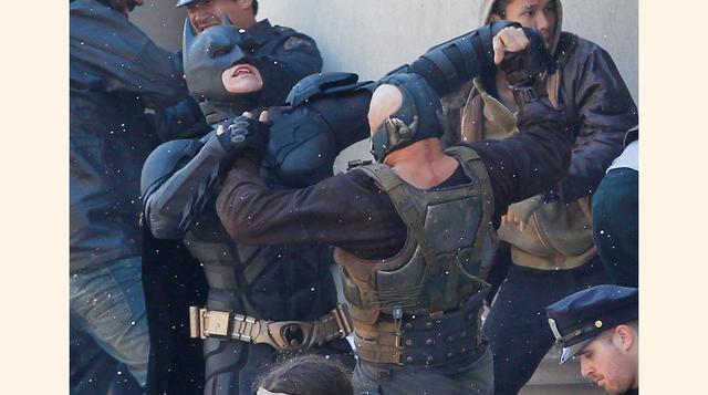 El caballero oscuro: La leyenda renace: Esta película estrenada en el 2012 tiene un costo ajustado a la inflación de US$ 257.2 millones. Su presupuesto original fue de US$ 250 millones. La recaudación mundial fue de US$ 1,100 millones.