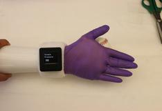 Inventan guante electrónico que  permite que cualquier mano protésica pueda sentir