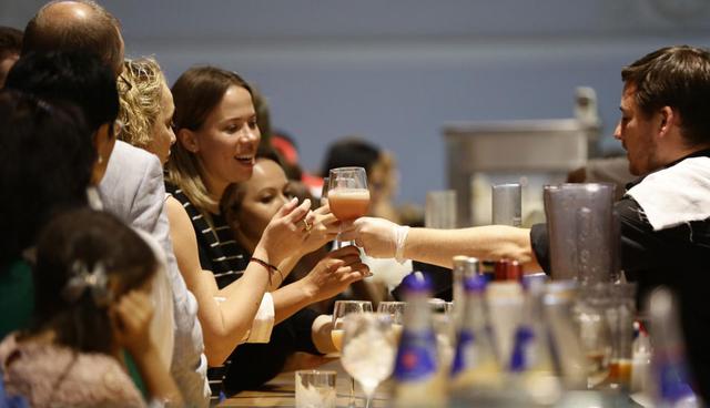 FOTO 6 | También se han realizado intervenciones en diversos espacios de la ciudad, como la celebración del Inti Raymi y la fiesta de San Juan en la Plaza Roja. (Foto: Promperú)