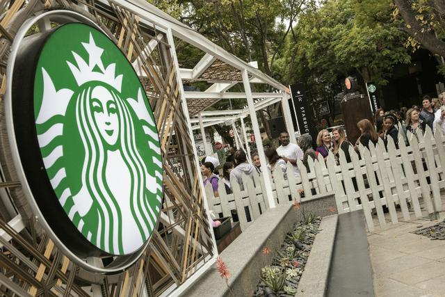 6. Starbucks ya está en más de 65 países y una capitalización bursátil de casi USD 90.000 millones. (Foto: AFP)