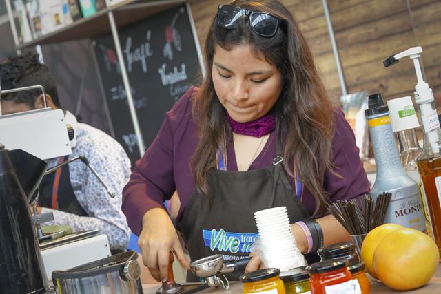 Los asistentes fueron partícipes del salón culinario, salón del pisco y la enseñanza sobre catas de diversas bebidas de la feria. (Foto: Difusión)