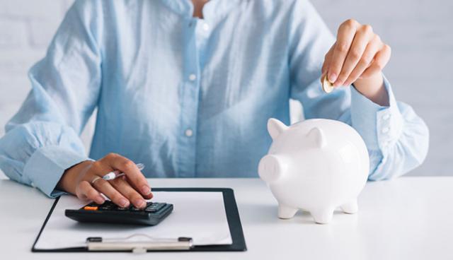 FOTO 5 | Sé creativo: genera nuevos ingresos o ahorra. (Foto: Freepik)