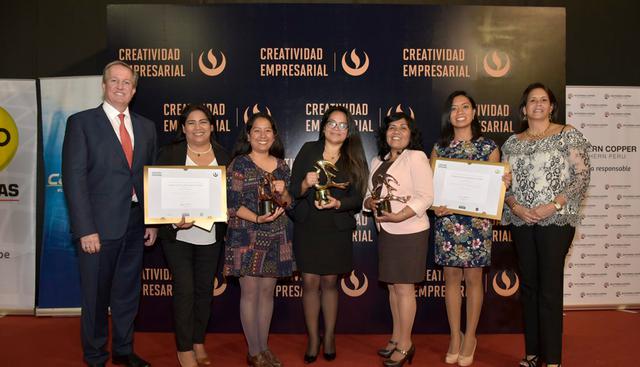 El Premio “Gran Empresa” fue otorgado al Ministerio de Educación por la notable labor de  los Colegios de Alto Rendimiento (COAR).