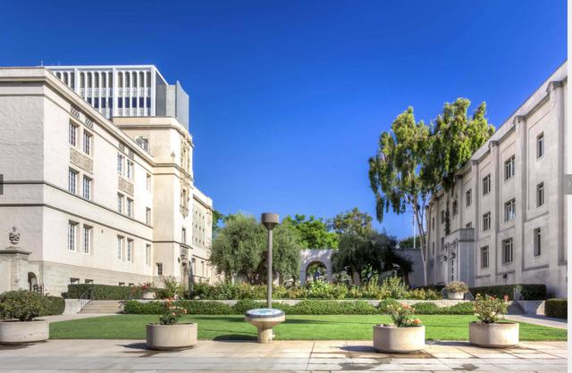 FOTO 4 | Instituto de Tecnología de California (Caltech), Pasadena, Estados Unidos. Al ascender una posición, Caltech encabeza la clasificación en investigación, innovación y materias STEM (siglas en inglés de ciencia, tecnología, ingeniería y matemáticas). Estudiantes: Más de 2,200.