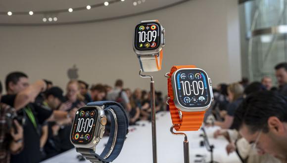 Apple está ajustando el software de sus relojes para mantenerlos en el mercado.