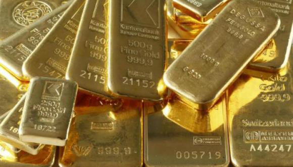 Los futuros del oro en Estados Unidos operaron con un alza de 1.4% la onza. (Foto: Reuters)