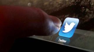 Twitter y redes sociales, terreno fértil para engañar a los mercados