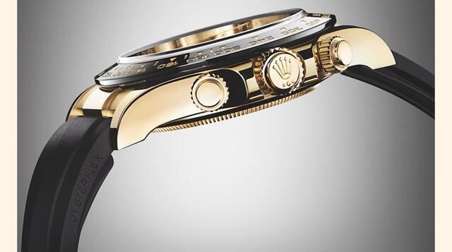 Dentro de su caja, el reloj continua siendo el mismo, equipado con calibre 4130, un movimiento mecánico cronógrafo automático. (Foto: Megaricos)