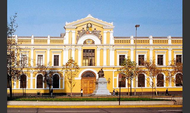 FOTO 10 | Universidad de Chile - Chile - Puesto 177