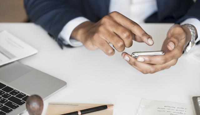 FOTO 2 | “Mis ojos se abrieron. Me di cuenta que tengo más que ofrecerle a este mundo que sólo hacer cosas que estallan. Por ello, inmediatamente cerraré la división de manufactura de armas de Stark Industries” - Tony Stark en Iron Man. (Foto: iStock)