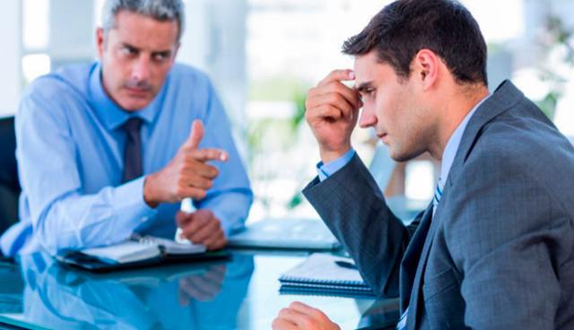 FOTO 5 | 5. ¿Hay algo en la vida personal de tu socio que podría quitarle interés del negocio?
Si tu socio potencial va a tener un hijo o tiene que cuidar a algún pariente podría distraerse del negocio. Es por ello que debes ser muy honesto al iniciar una sociedad de negocio. “Si está demasiado distraído por un asunto familiar o su familia no lo apoya, podría ser el inicio de un desastre”, dice Phibbs. (Foto: Difusión)