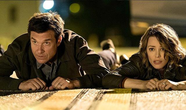 FOTO 8 | 8. La película, protagonizada por Jason Bateman y Rachel McAdams, cuenta la historia de seis amigos que se juntan en busca de cerveza y juegos y se topan con un juego de realidad en el que las vidas acaban peligrando.