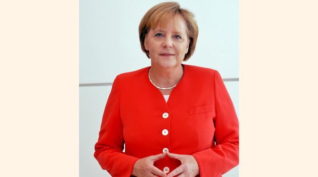 El sueldo de la canciller alemana Angela Merkel es de 290,000 euros anuales (US$ 330,374). (Foto Reuters)