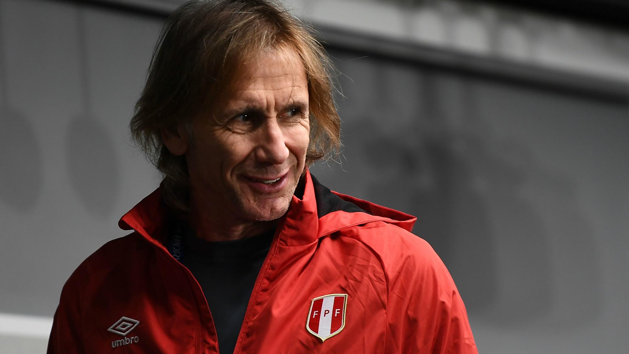Ricardo Gareca permanecerá al frente de la selección durante el proceso Qatar 2022. (Foto: AFP)