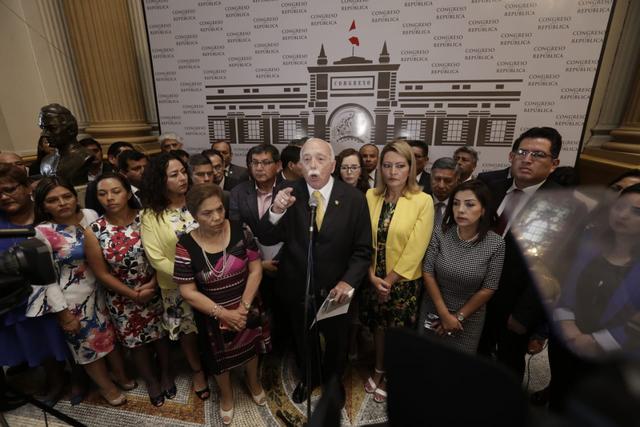 Por este hecho, Fuerza Popular decidió abandonar el hemiciclo del Parlamento. (Foto: Anthony Niño De Guzmán / GEC)